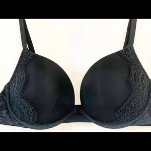 Victoria’s Secret Bombshell Push Up Bra 36C